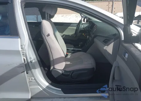 2017 Hyundai Sonata from USA, damaged, VIN 5NPE24AF4HH591782